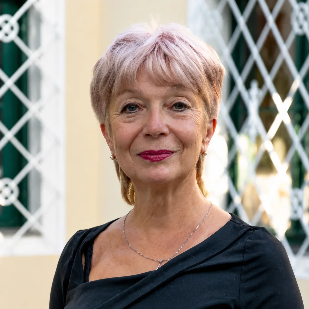 Marlene H.